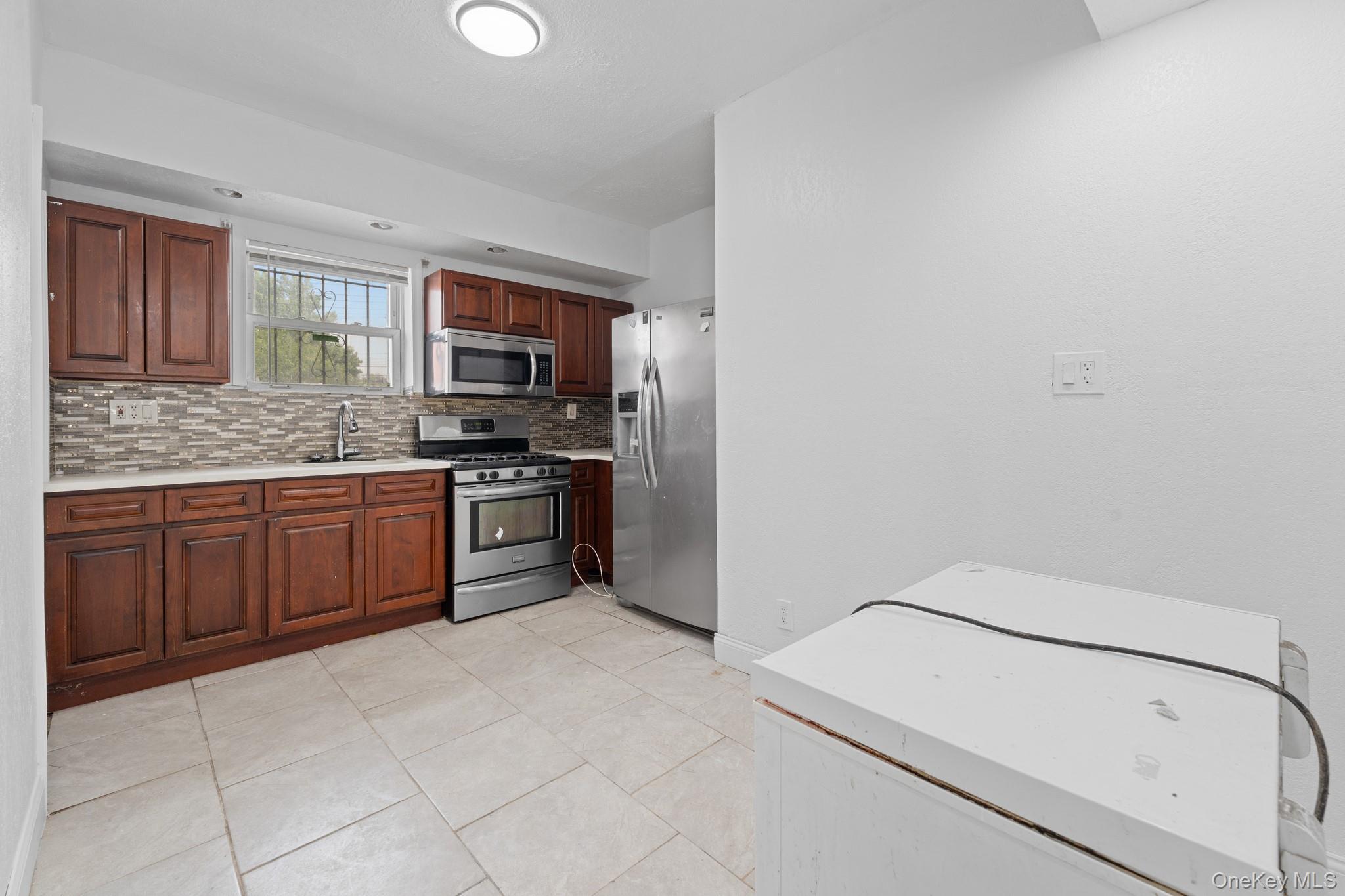 Single Family Nashville Boulevard Queens, NY 11411, MLS-1028499-3