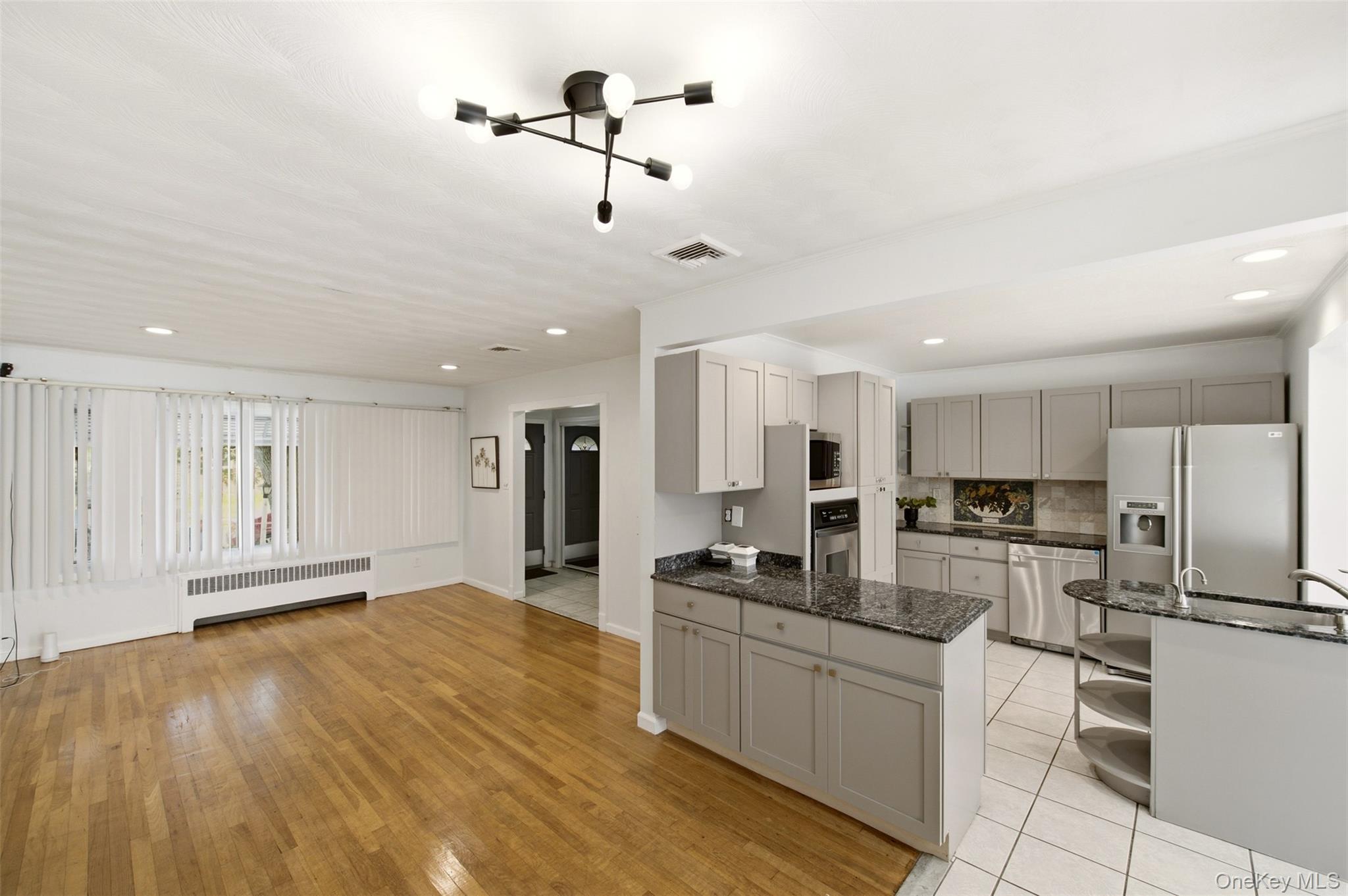 Single Family Clearmeadow Drive Nassau County, NY 11554, MLS-1028531-3