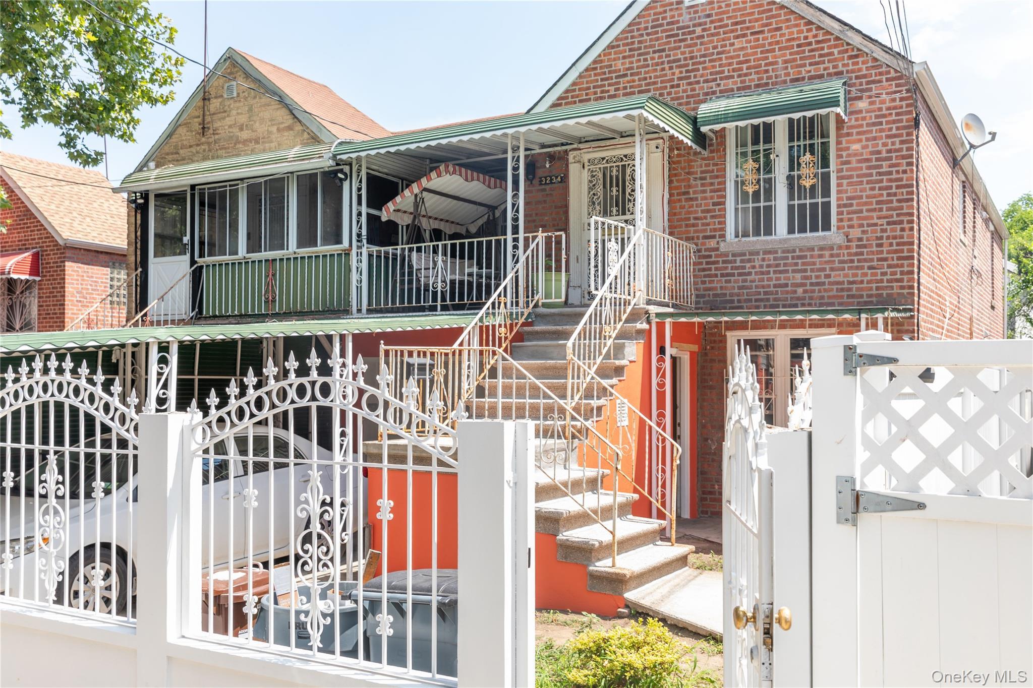 Single Family Colden Avenue Bronx, NY 10469, MLS-1028537-2