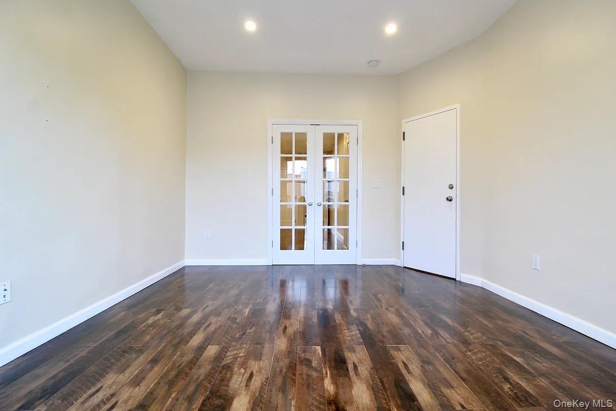 Single Family Russell Street Brooklyn, NY 11222, MLS-1028547-12