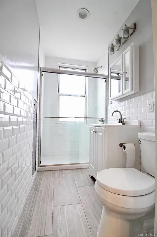 Single Family Russell Street Brooklyn, NY 11222, MLS-1028547-13