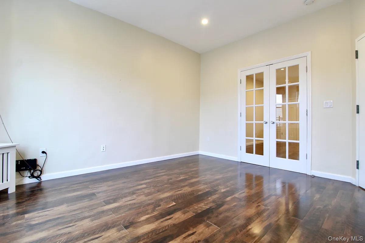 Single Family Russell Street Brooklyn, NY 11222, MLS-1028547-6