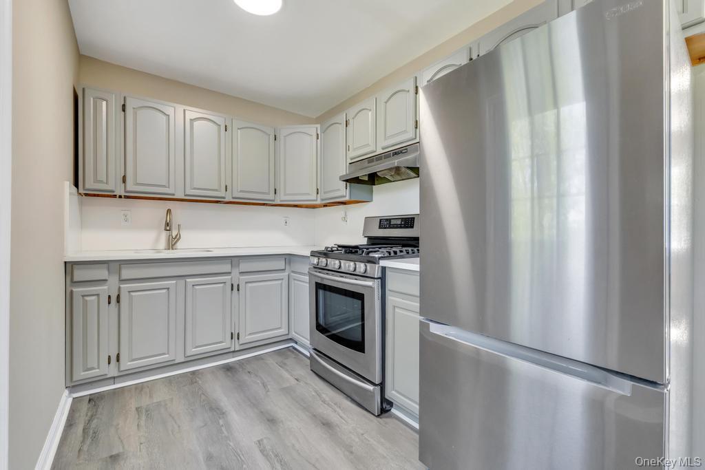 Single Family Provost Avenue Suffolk County, NY 11713, MLS-1028556-18