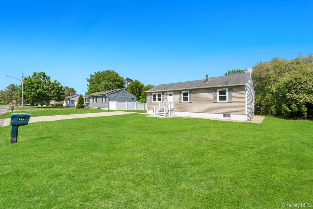 Single Family Provost Avenue Suffolk County, NY 11713, MLS-1028556-4