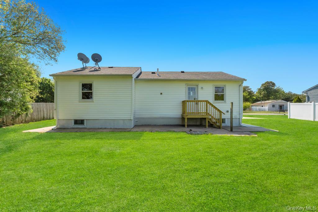 Single Family Provost Avenue Suffolk County, NY 11713, MLS-1028556-6