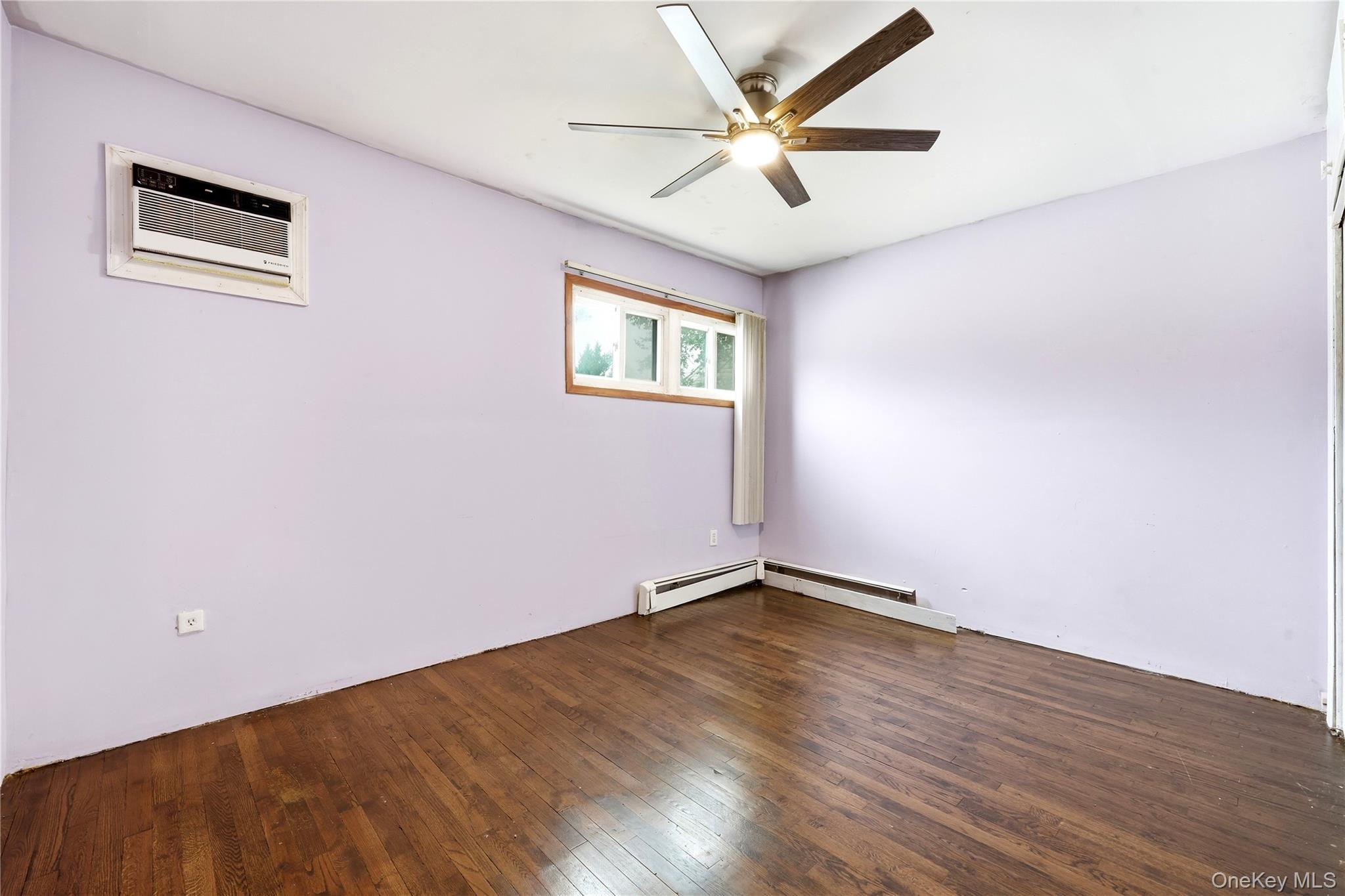 Single Family Mell Drive Suffolk County, NY 11703, MLS-1028559-15
