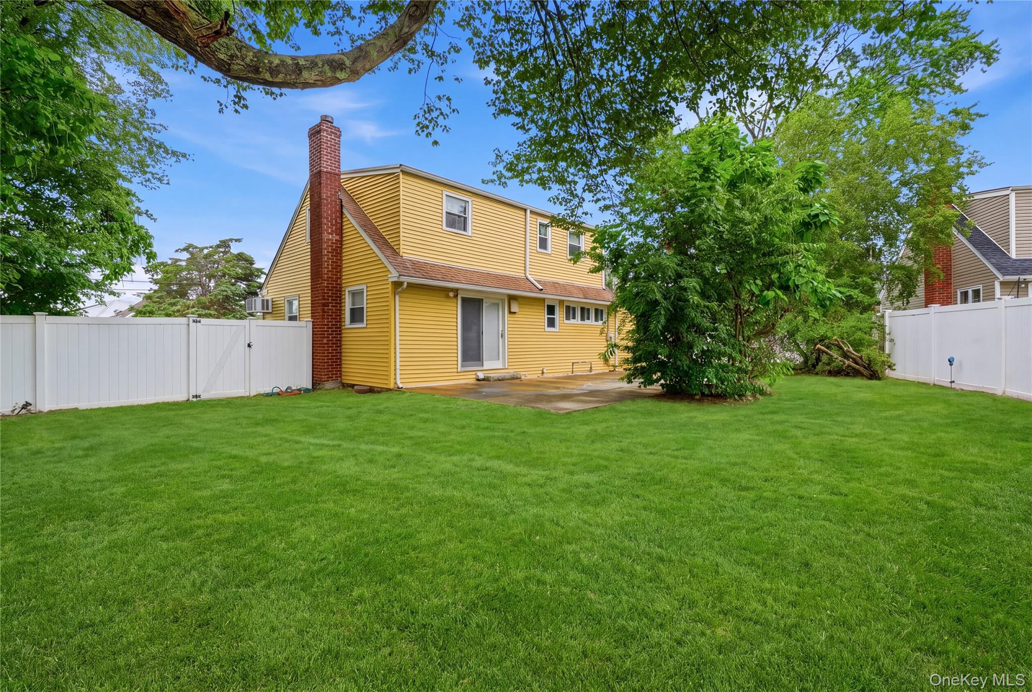 Single Family Mell Drive Suffolk County, NY 11703, MLS-1028559-24