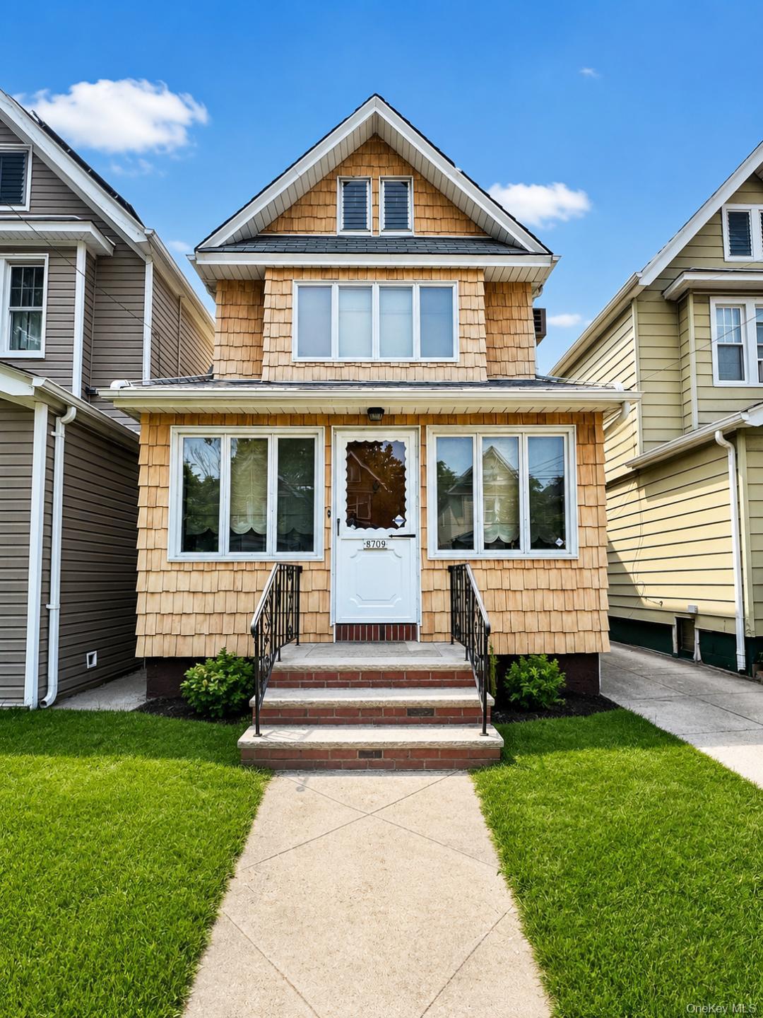 Single Family 69th Avenue Queens, NY 11375, MLS-1028582-2