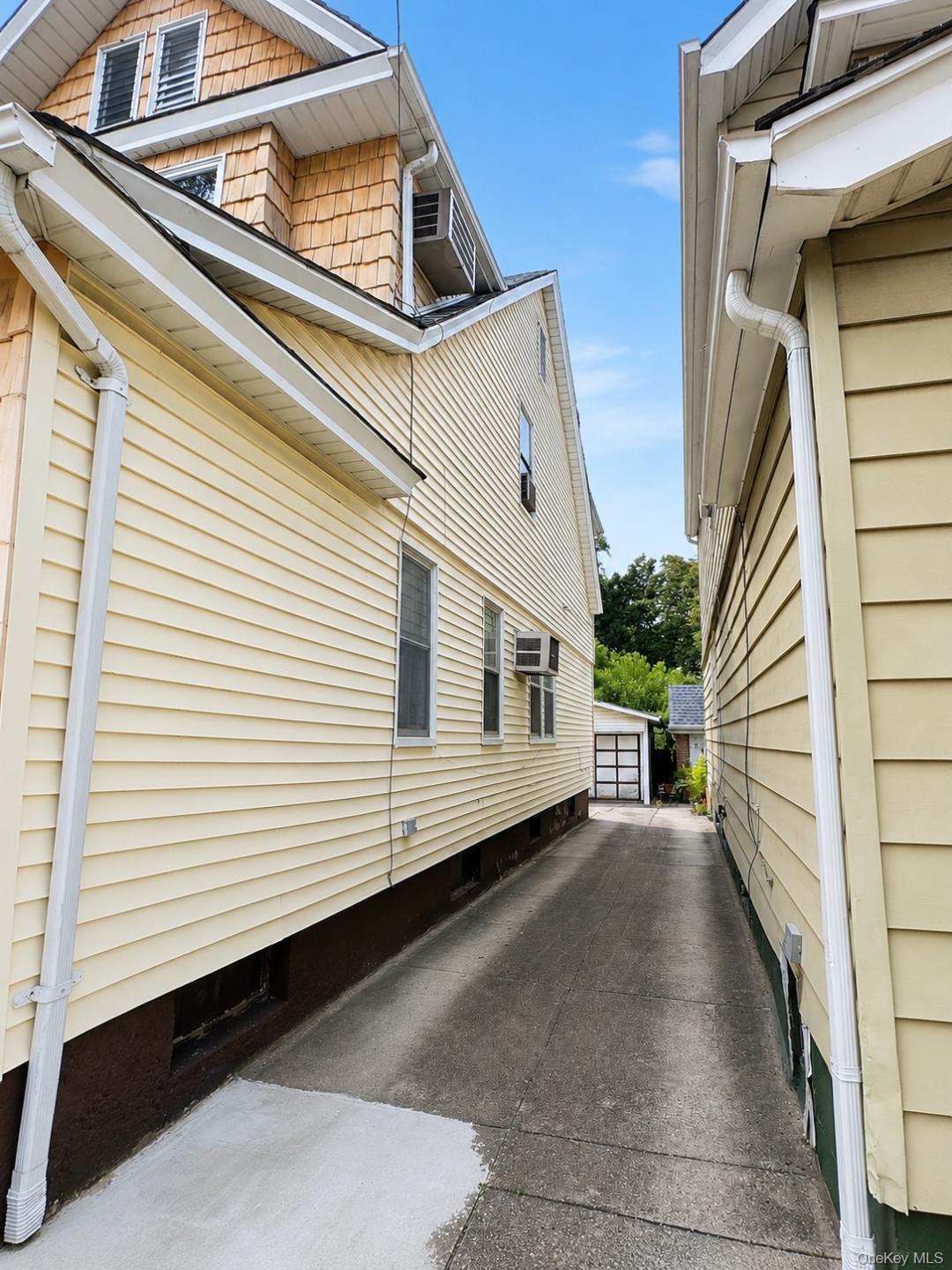 Single Family 69th Avenue Queens, NY 11375, MLS-1028582-3