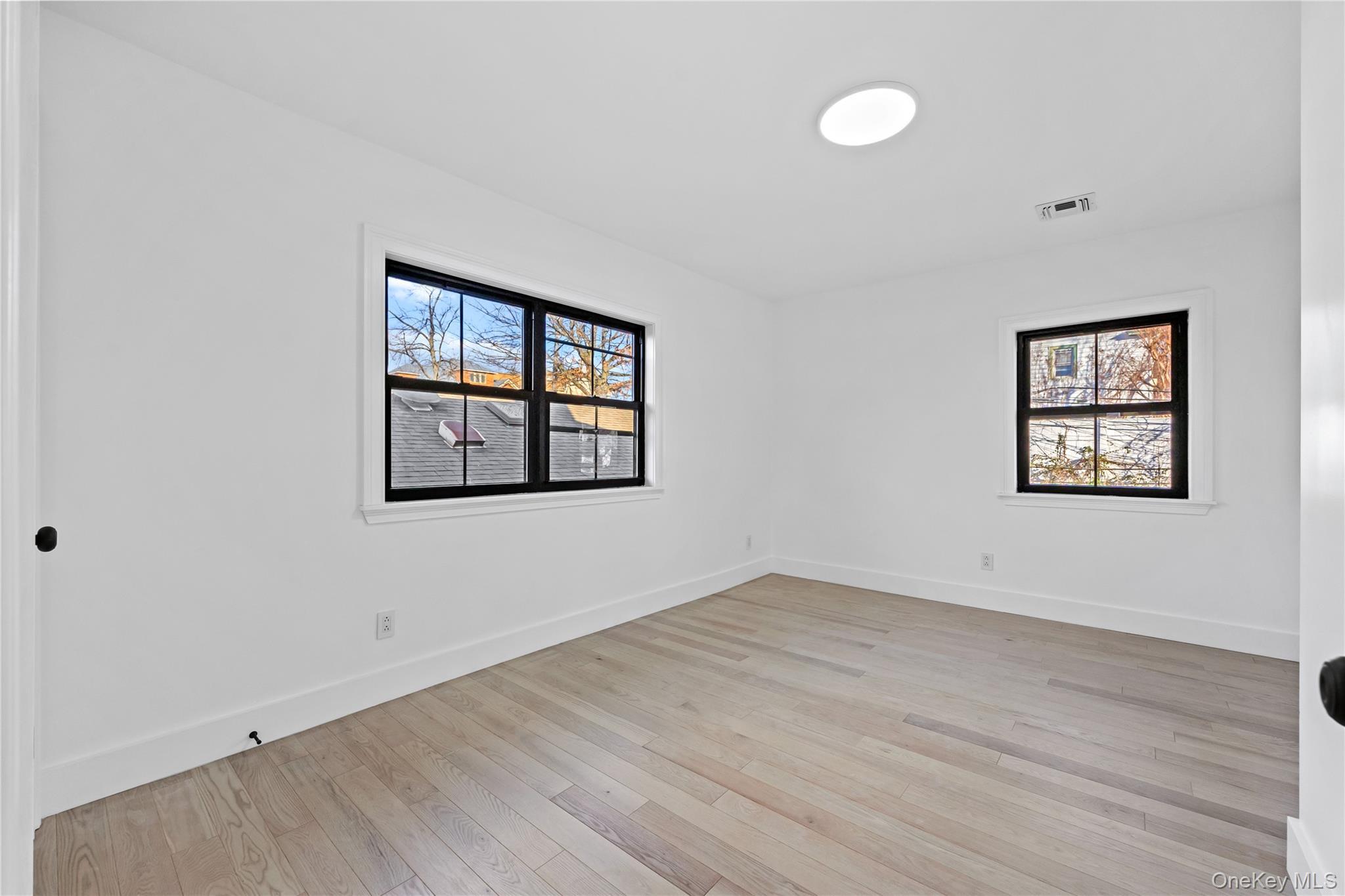 Single Family 153rd Street Queens, NY 11354, MLS-1028585-16