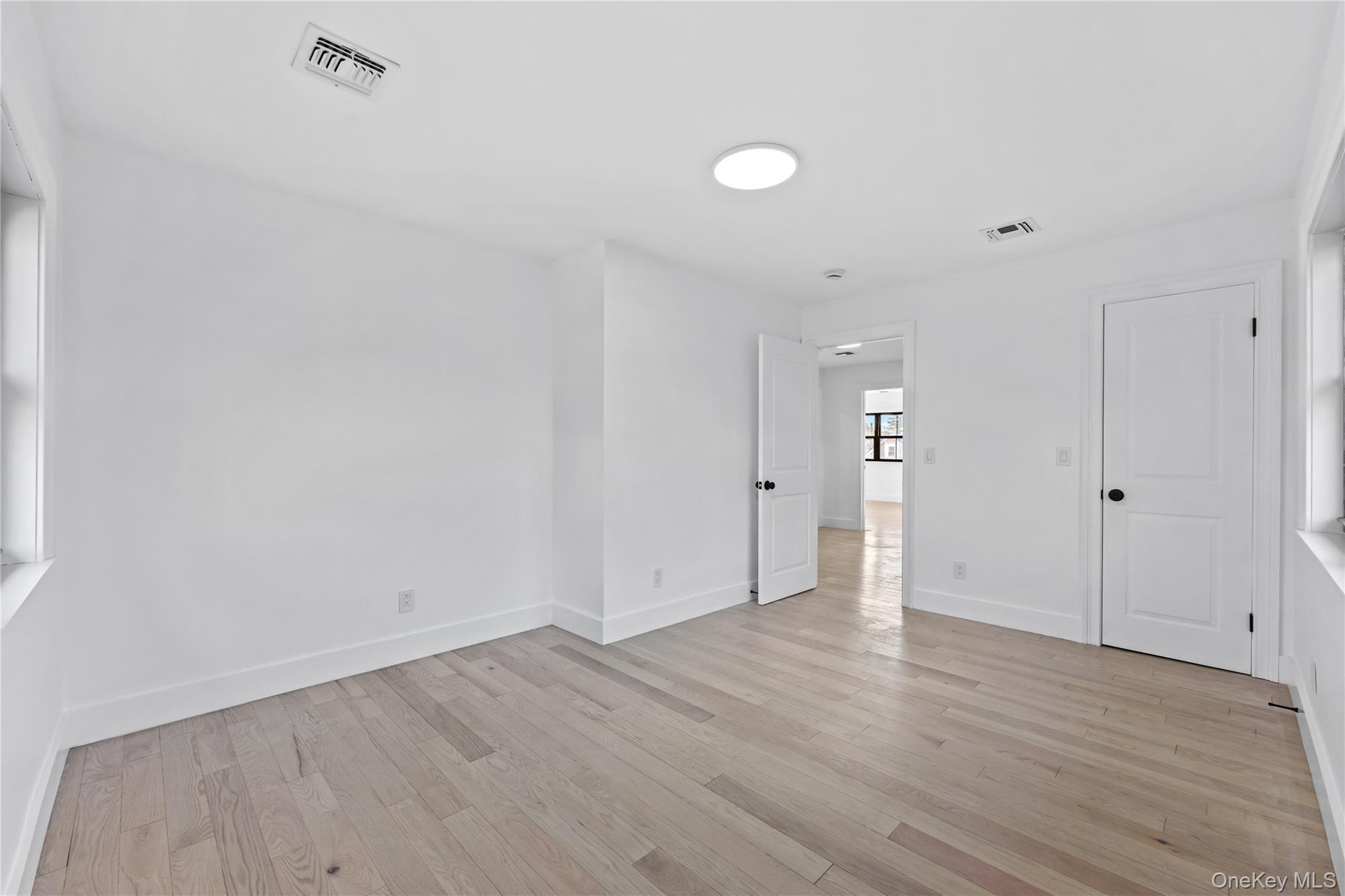 Single Family 153rd Street Queens, NY 11354, MLS-1028585-17