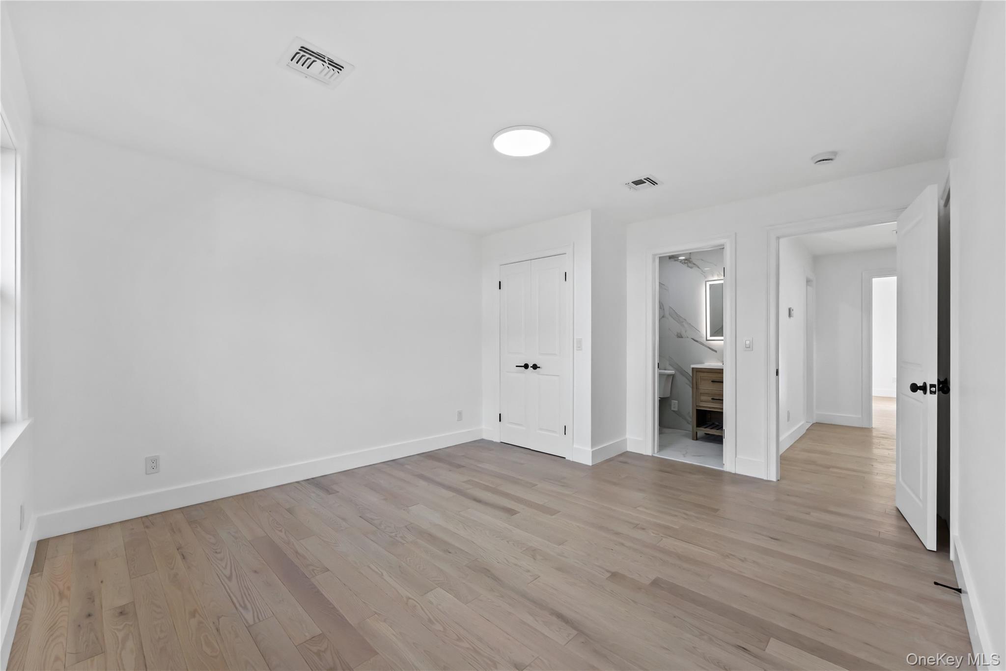 Single Family 153rd Street Queens, NY 11354, MLS-1028585-19