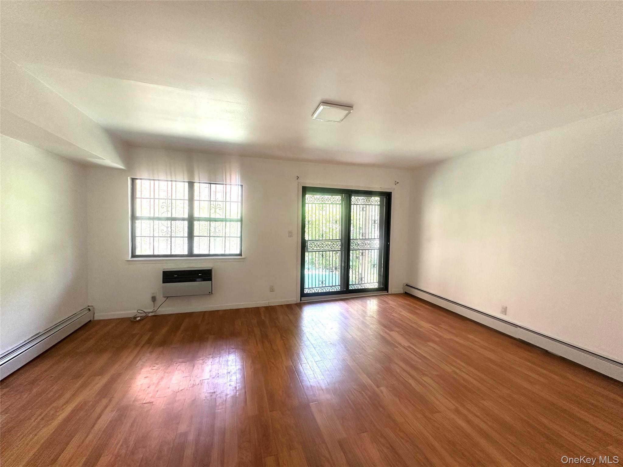 Single Family Ketch Court Queens, NY 11356, MLS-1028587-2