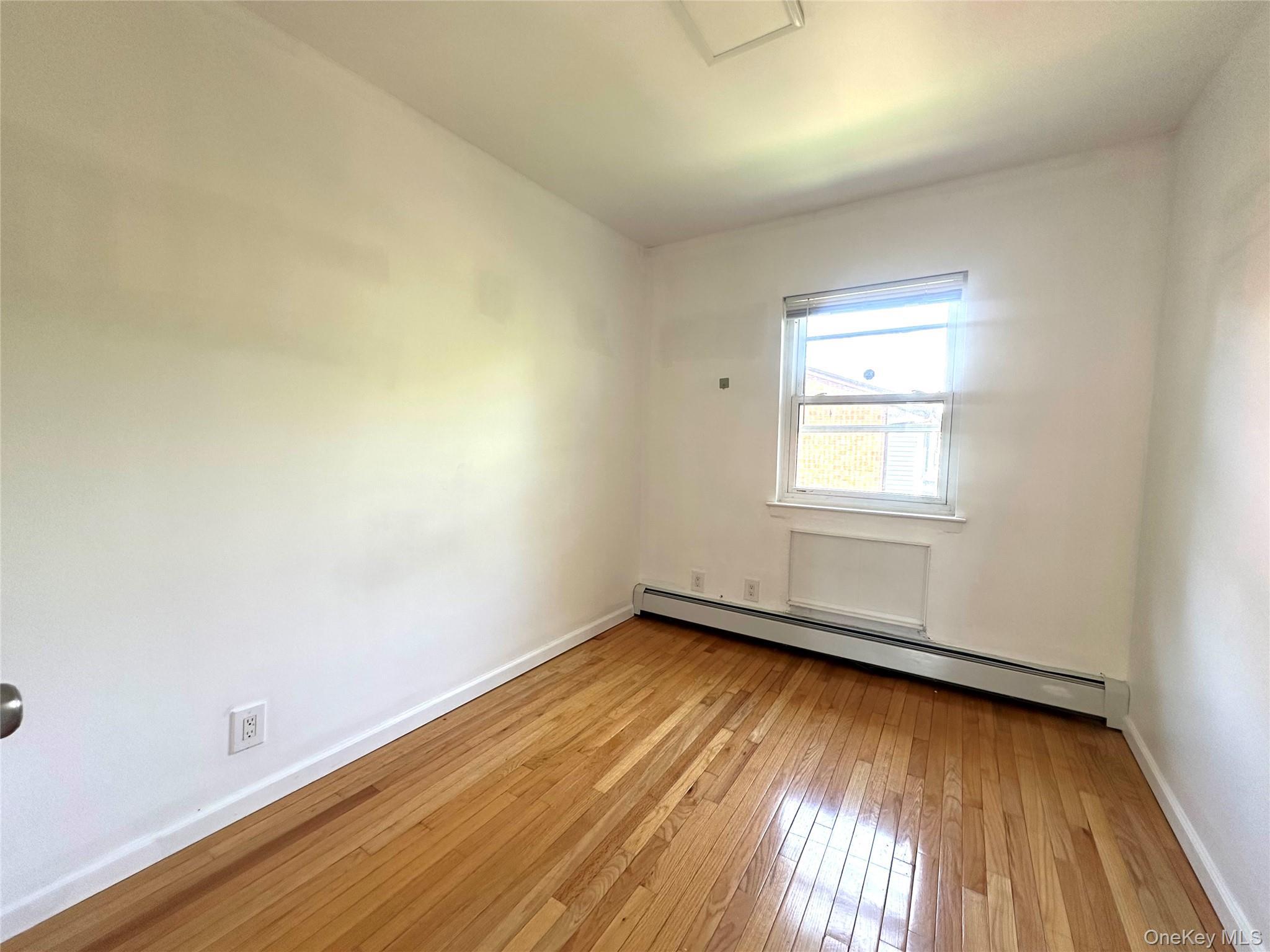 Single Family Ketch Court Queens, NY 11356, MLS-1028587-7