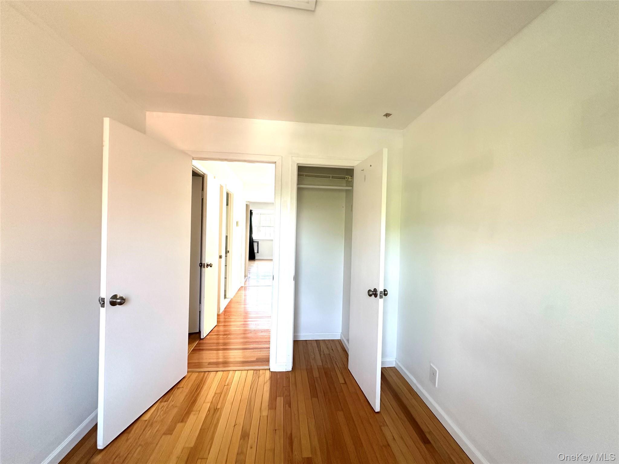 Single Family Ketch Court Queens, NY 11356, MLS-1028587-8
