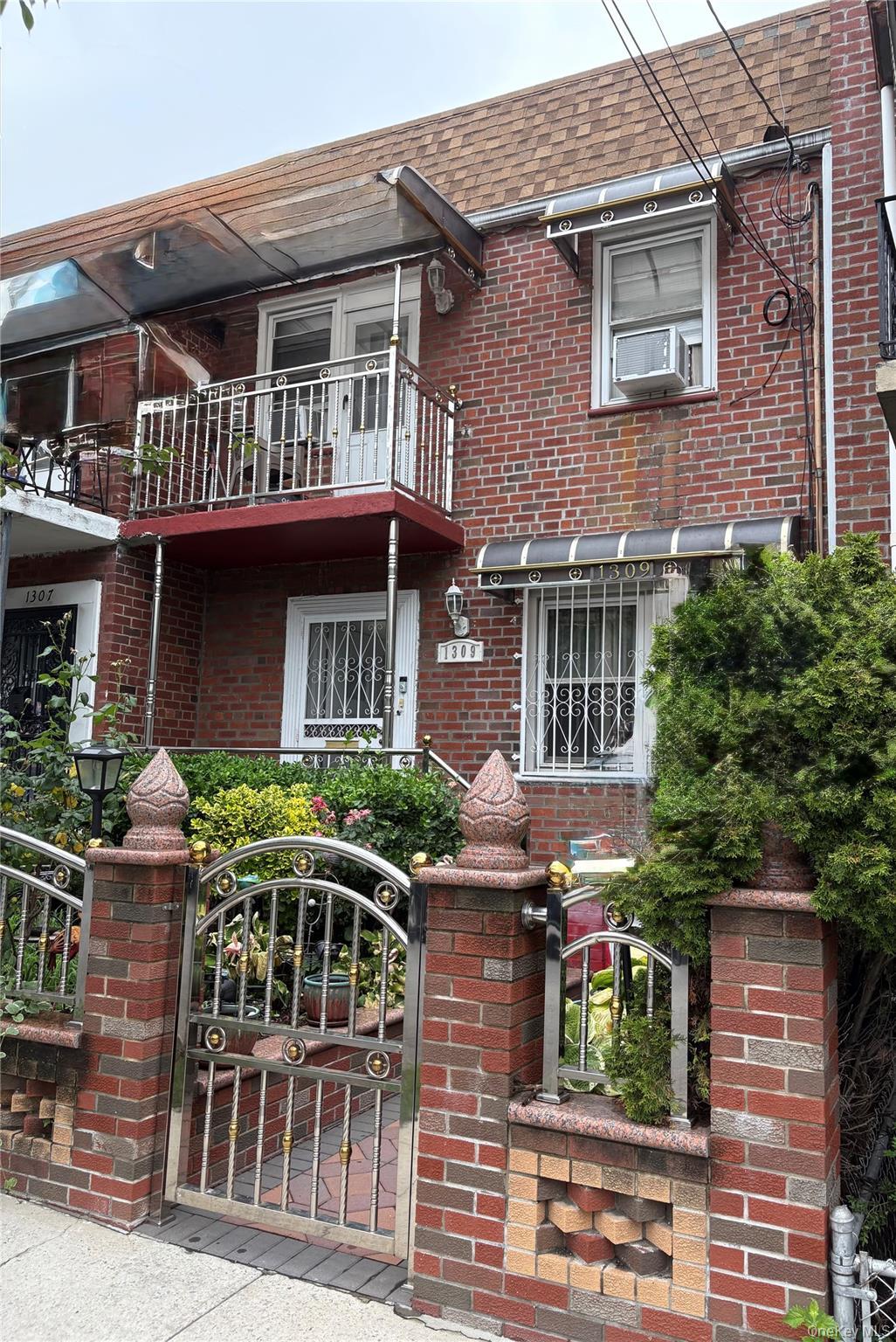 Single Family E 52nd Street Brooklyn, NY 11234, MLS-1028592-3