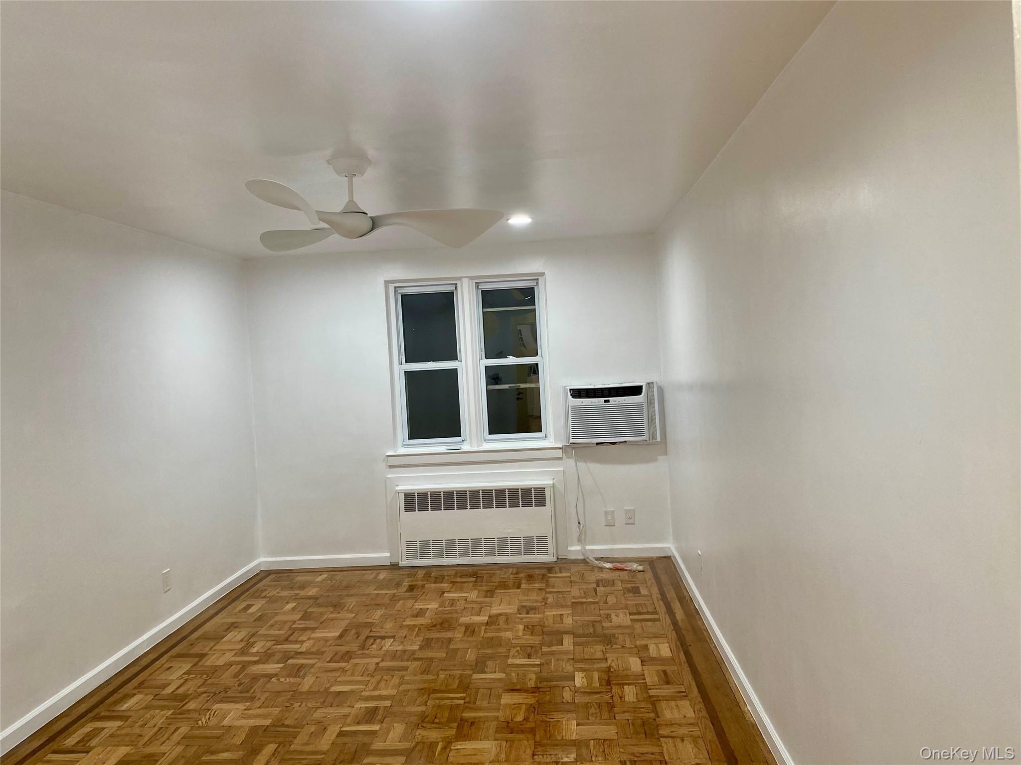 Single Family E 52nd Street Brooklyn, NY 11234, MLS-1028592-8