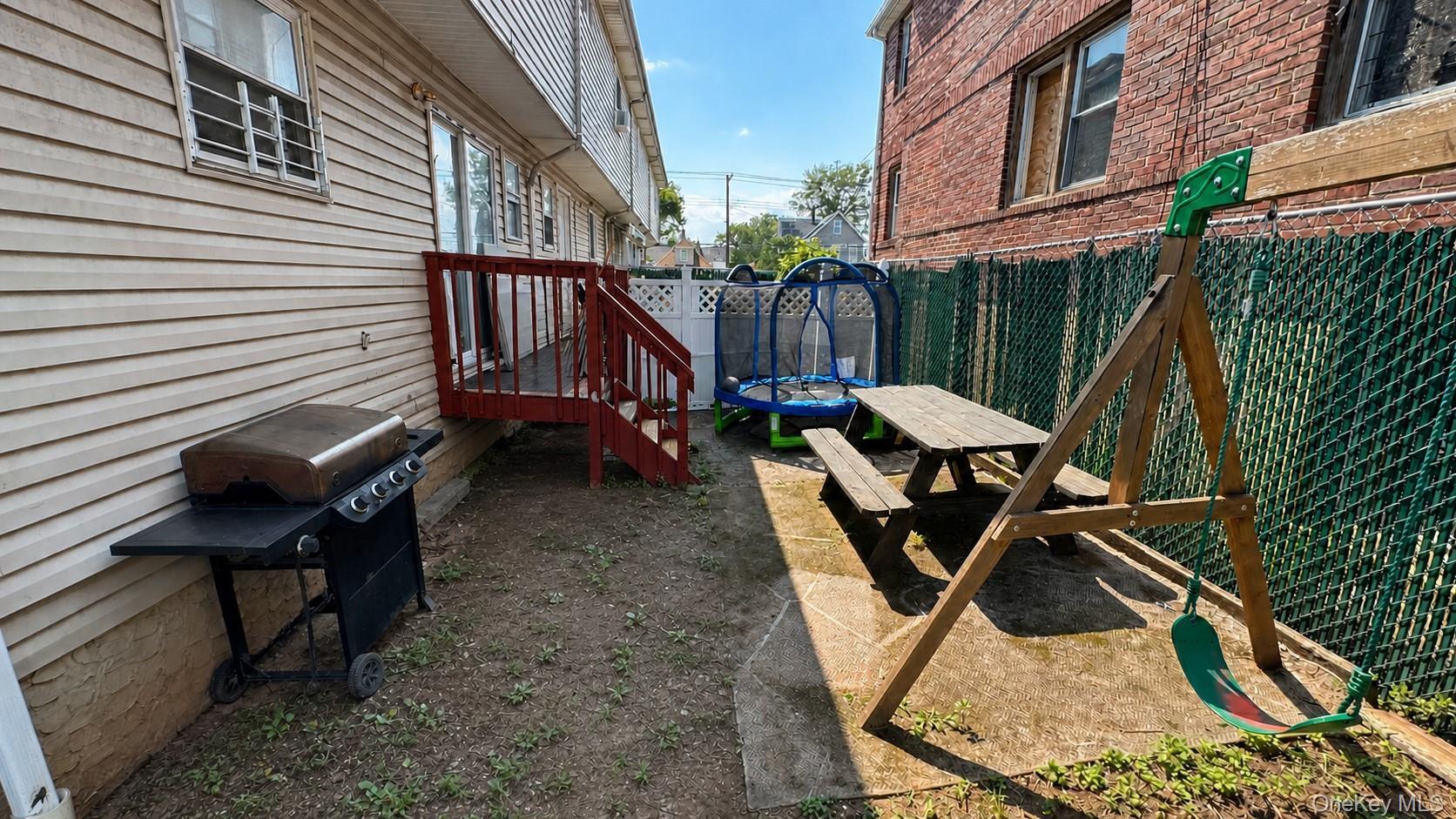 Single Family Arlington Place  Staten Island, NY 10303, MLS-1028633-10