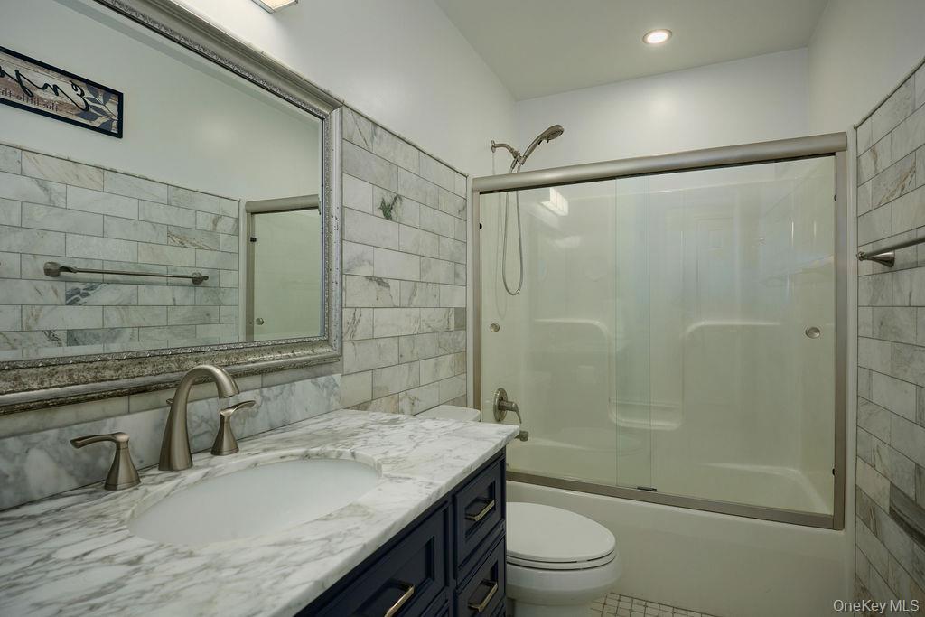 Single Family Justbrand Lane Dutchess County, NY 12603, MLS-1028685-17