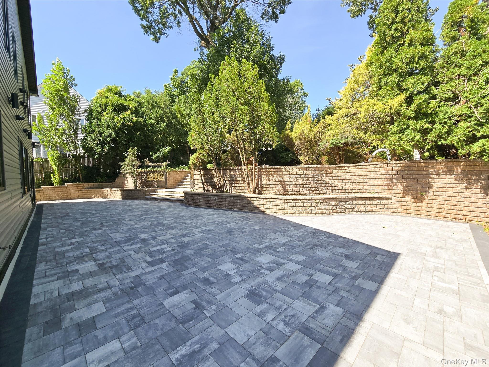 Single Family Annadale Lane Queens, NY 11362, MLS-1028697-3