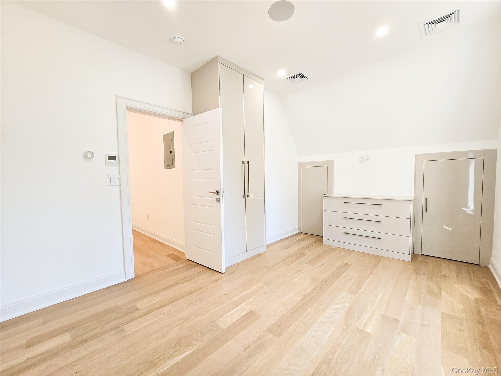 Single Family Annadale Lane Queens, NY 11362, MLS-1028697-39