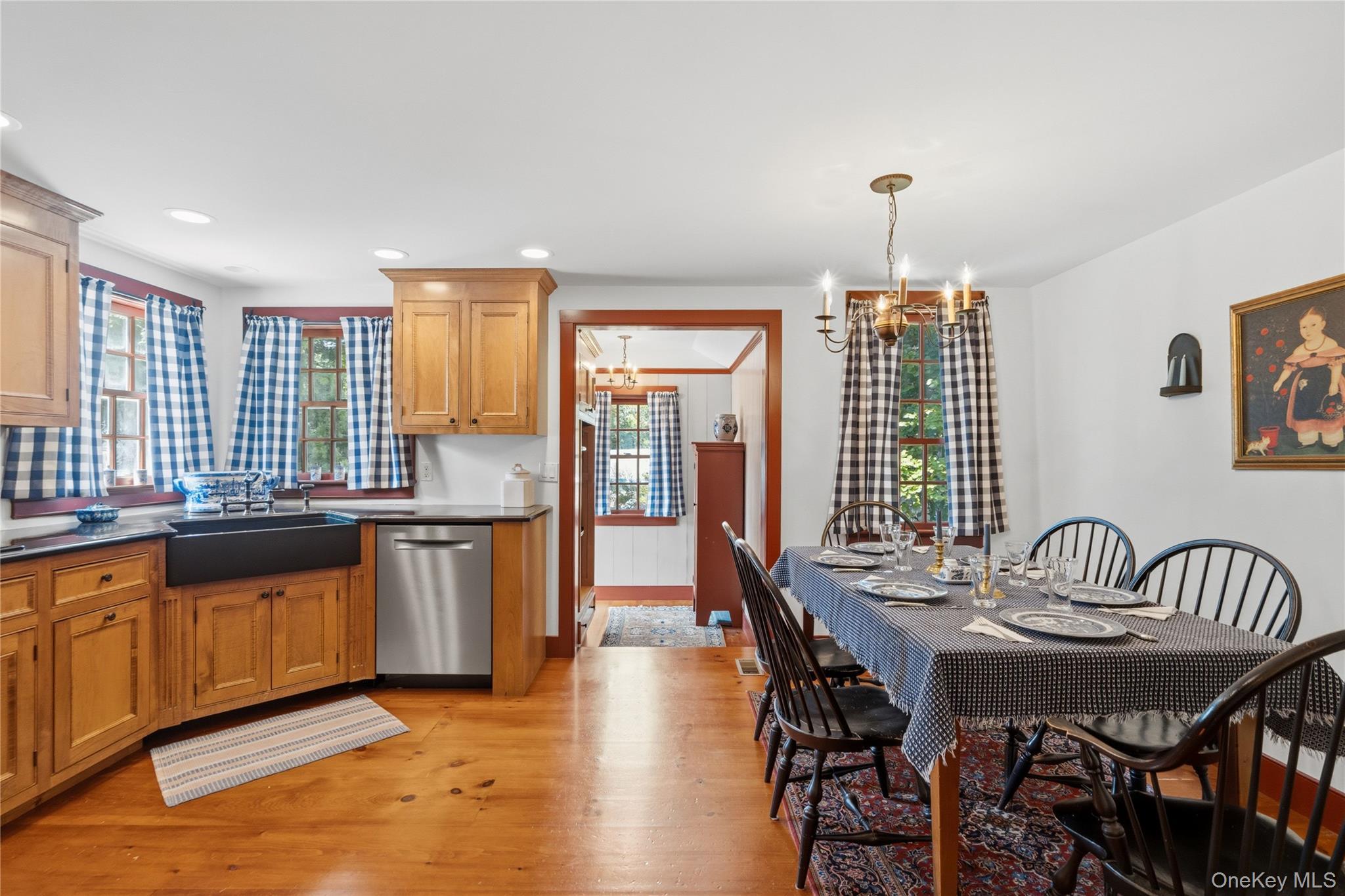 Single Family Berry Hill Road Nassau County, NY 11791, MLS-1028701-12