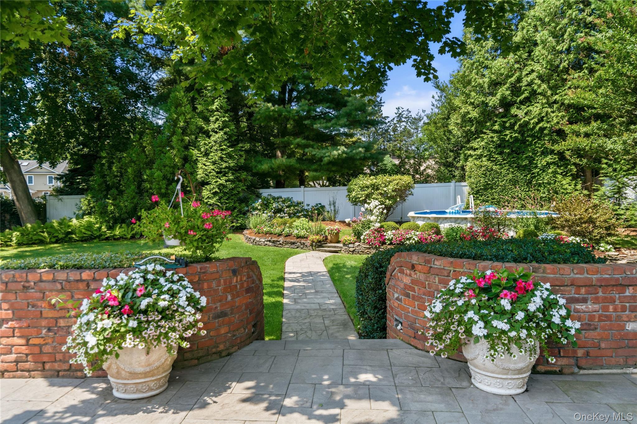 Single Family Berry Hill Road Nassau County, NY 11791, MLS-1028701-31