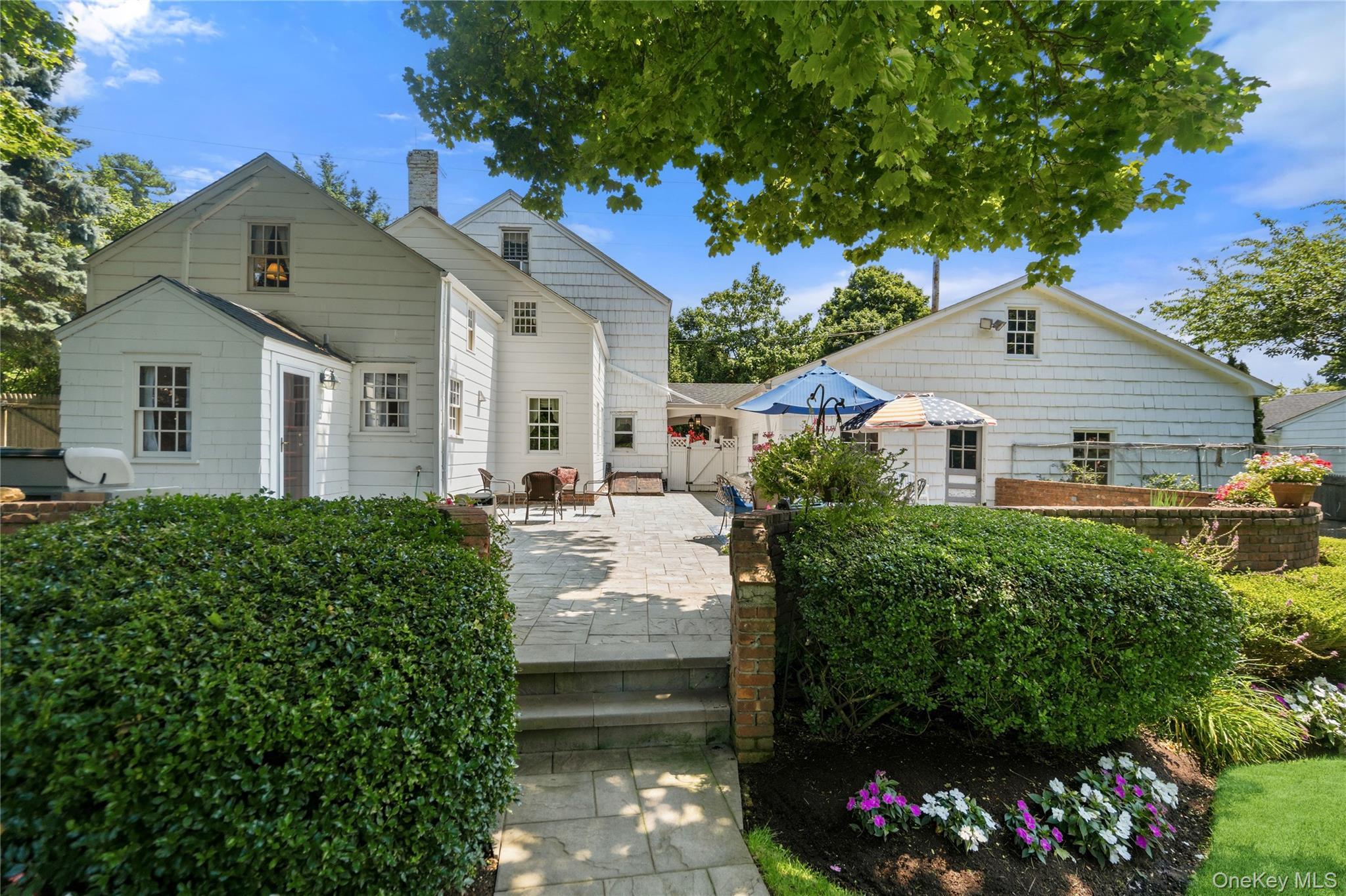 Single Family Berry Hill Road  Nassau County, NY 11791, MLS-1028701-34