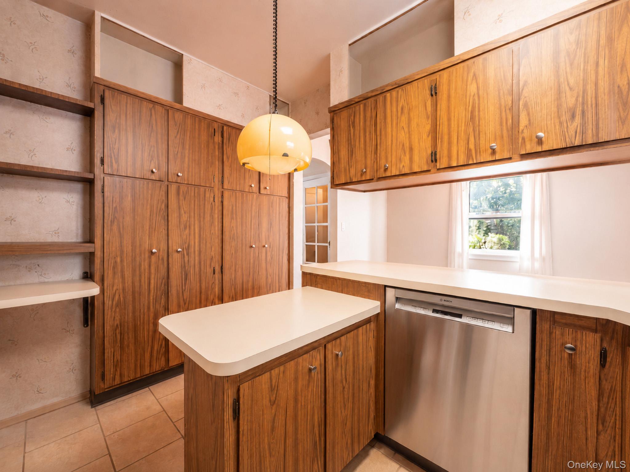 Single Family 172nd Street Queens, NY 11366, MLS-1028713-12
