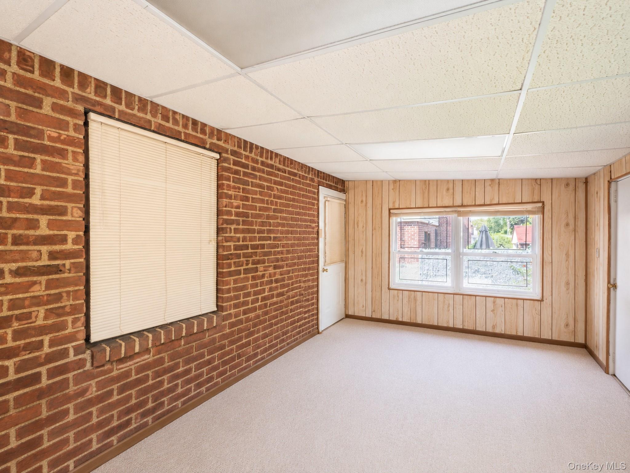 Single Family 172nd Street Queens, NY 11366, MLS-1028713-21