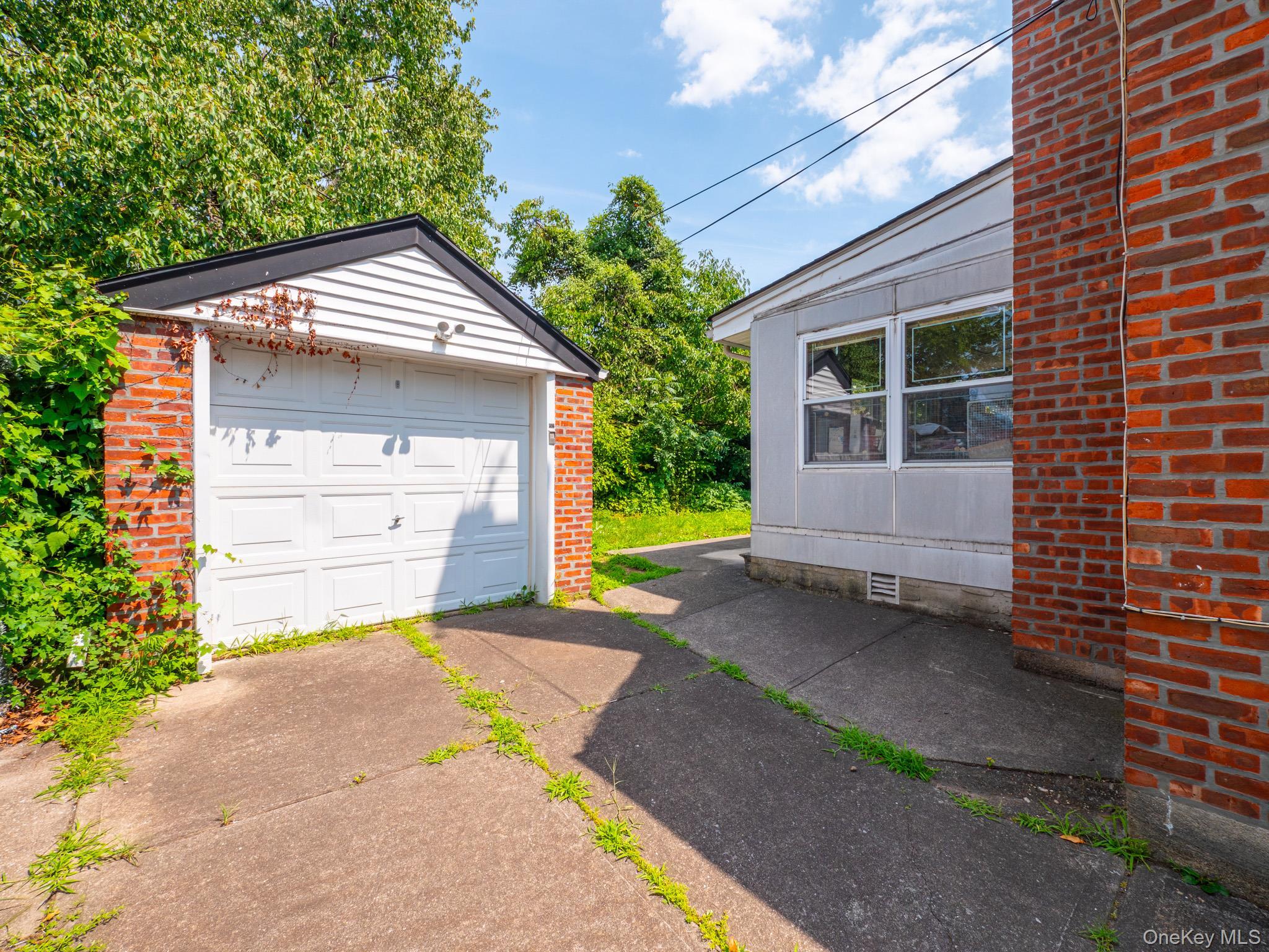 Single Family 172nd Street Queens, NY 11366, MLS-1028713-36