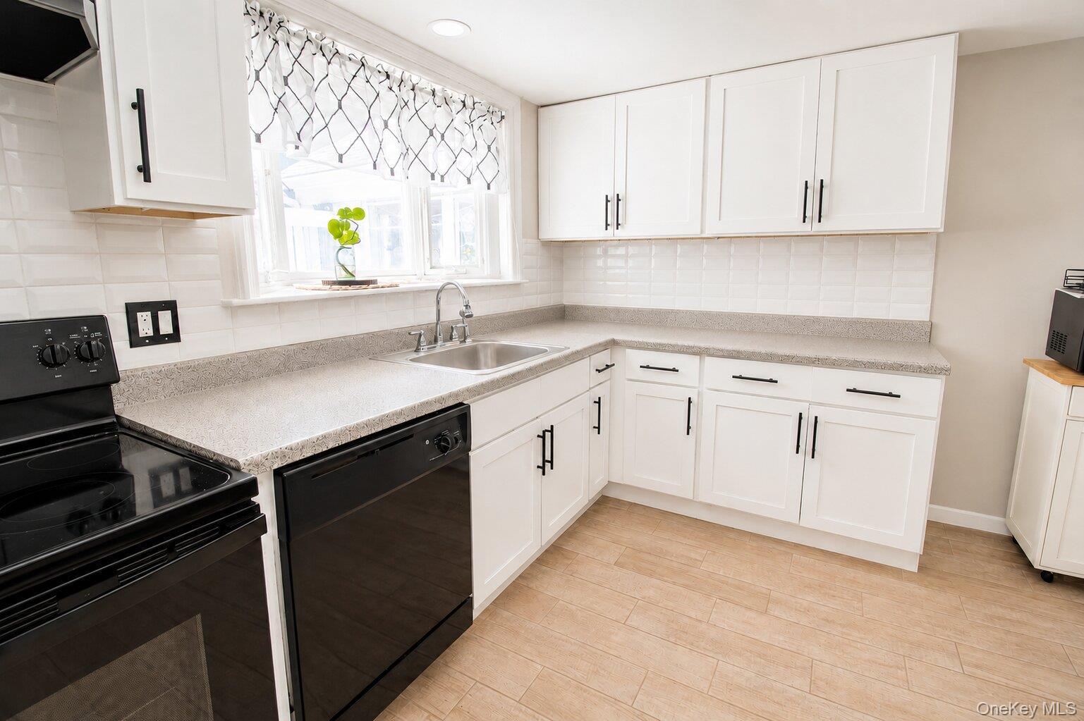 Single Family Winona Avenue Orange County, NY 12550, MLS-1028720-12