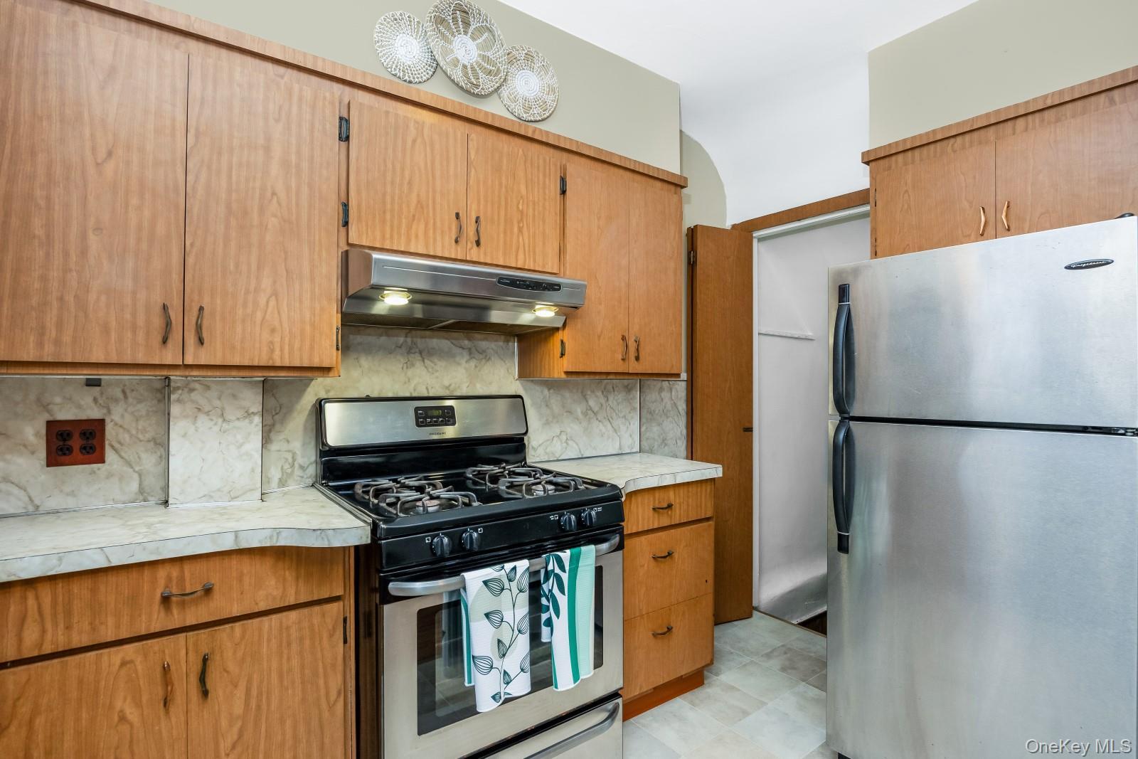 Single Family 80th Street Queens, NY 11379, MLS-1028723-13