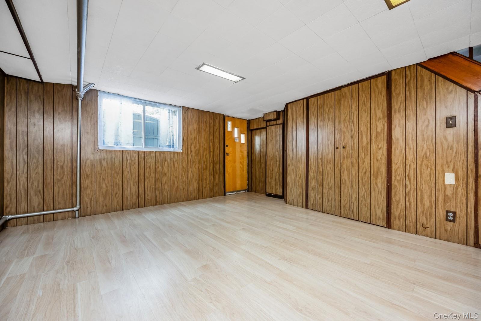 Single Family 80th Street Queens, NY 11379, MLS-1028723-18