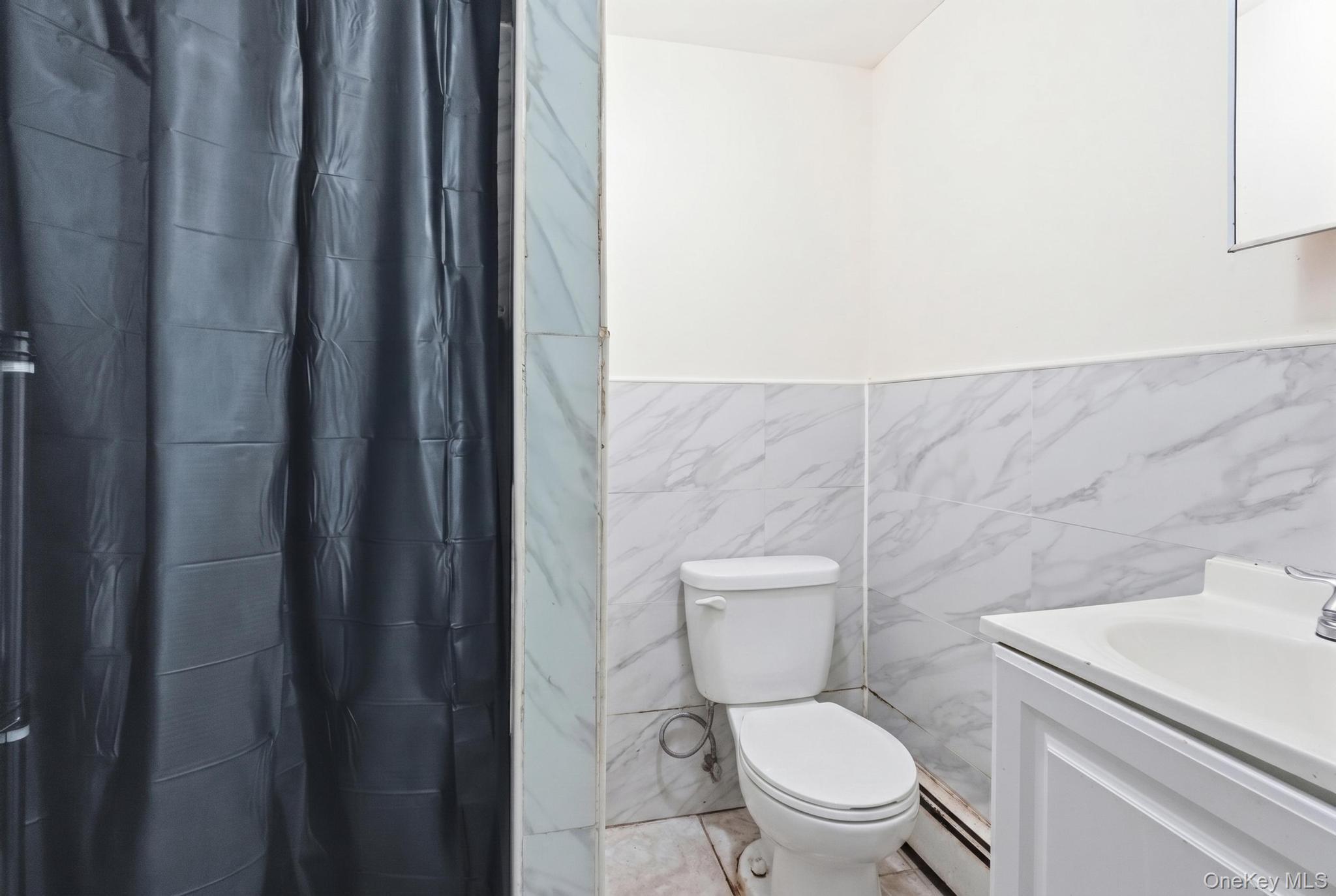 Single Family 166th Street  Queens, NY 11433, MLS-1028730-19
