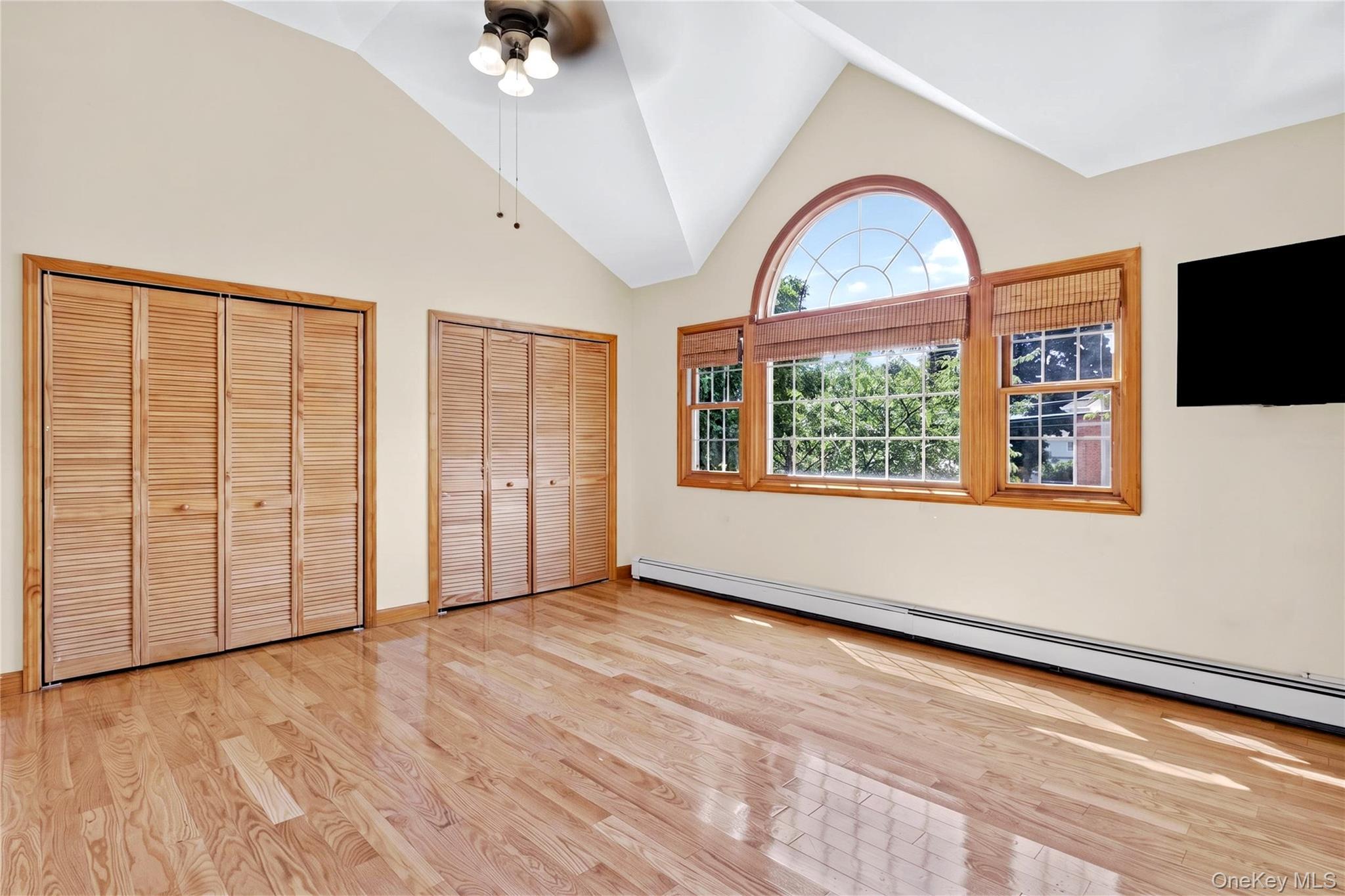 Single Family Maple Street  Nassau County, NY 11577, MLS-1028732-16