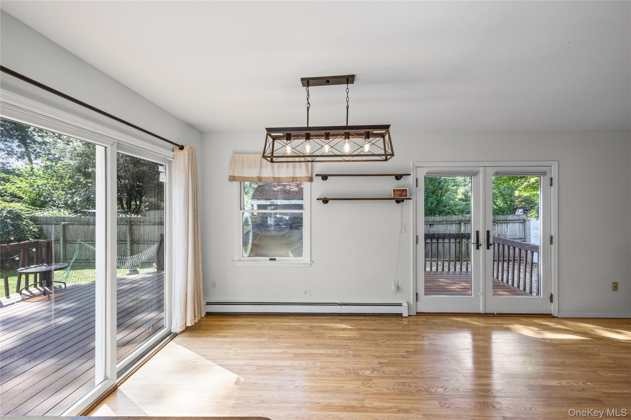 Single Family Roanoke Road Suffolk County, NY 11789, MLS-1028733-25