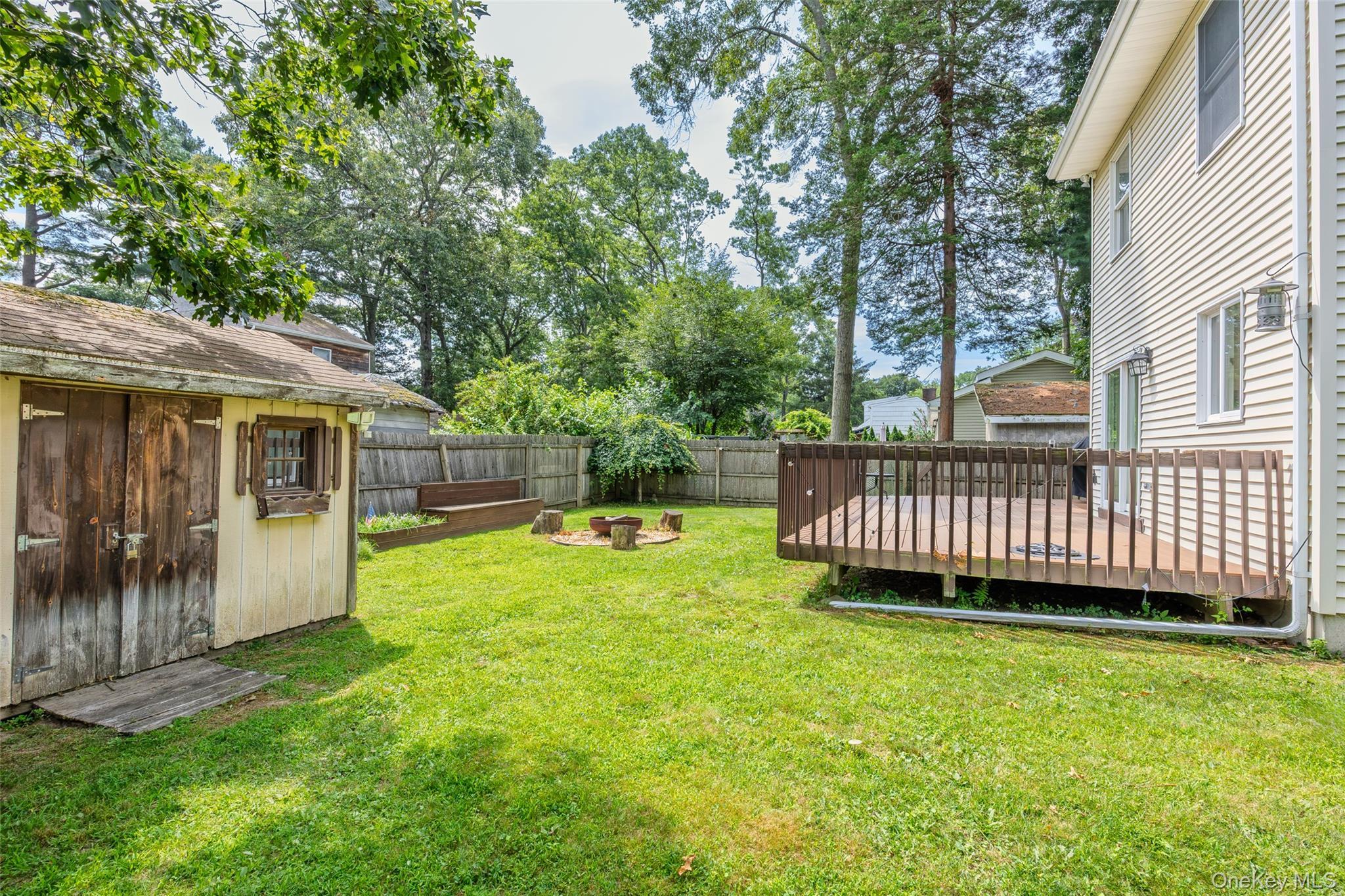 Single Family Roanoke Road Suffolk County, NY 11789, MLS-1028733-6
