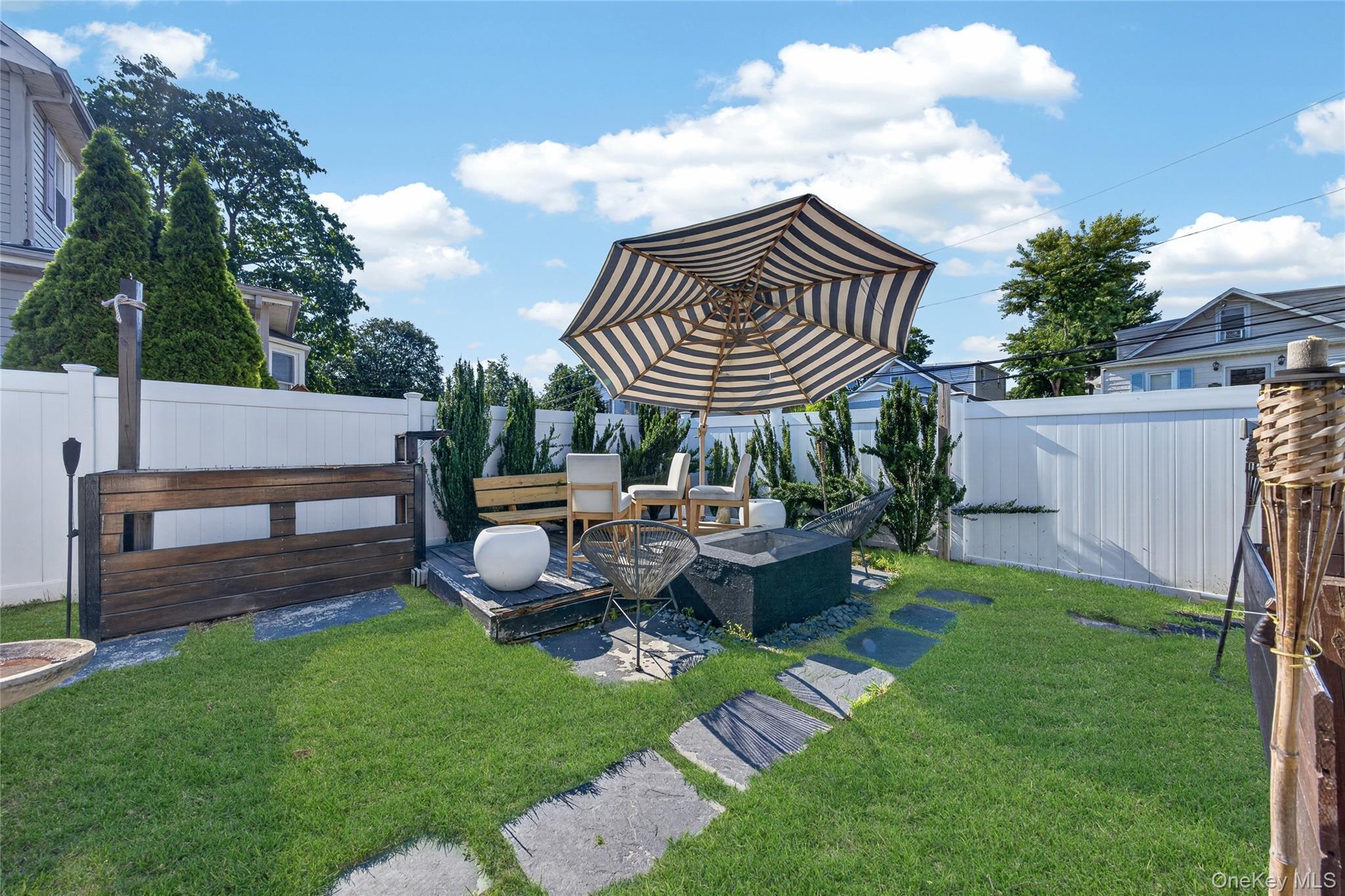 Single Family Spruce Street Nassau County, NY 11510, MLS-1028736-22