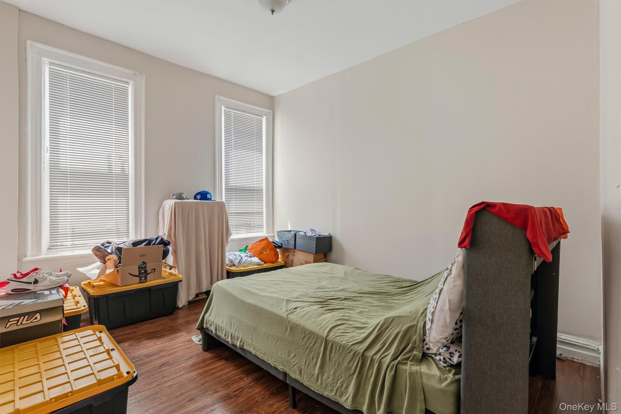 Single Family Croes Avenue Bronx, NY 10472, MLS-1028740-11