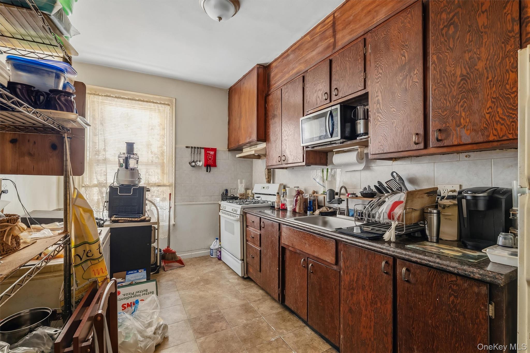 Single Family Croes Avenue Bronx, NY 10472, MLS-1028740-29