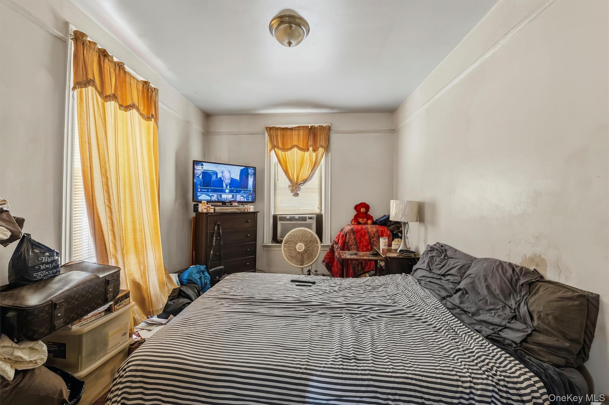 Single Family Croes Avenue Bronx, NY 10472, MLS-1028740-30