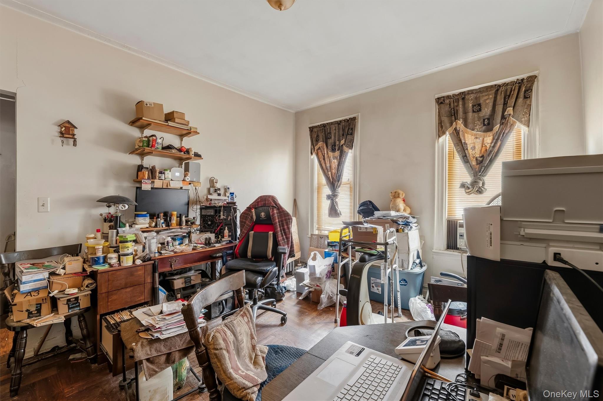 Single Family Croes Avenue Bronx, NY 10472, MLS-1028740-32