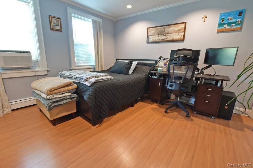 Single Family Marcy Avenue Suffolk County, NY 11901, MLS-1028749-22