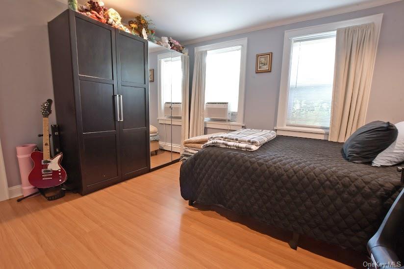 Single Family Marcy Avenue Suffolk County, NY 11901, MLS-1028749-23