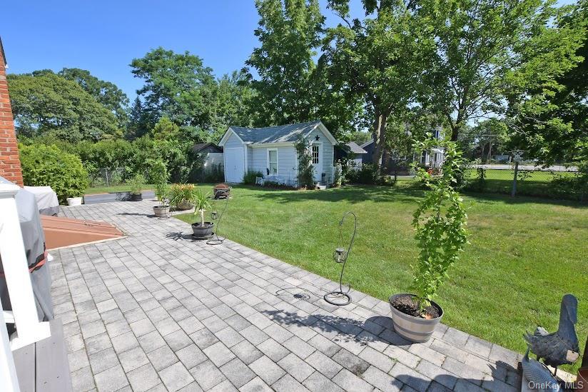 Single Family Marcy Avenue Suffolk County, NY 11901, MLS-1028749-40
