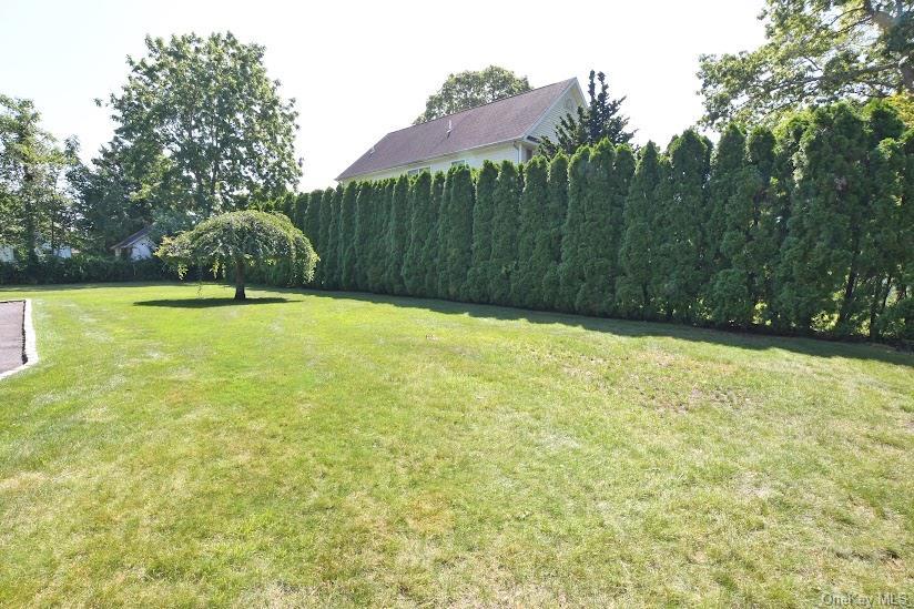 Single Family Marcy Avenue Suffolk County, NY 11901, MLS-1028749-44