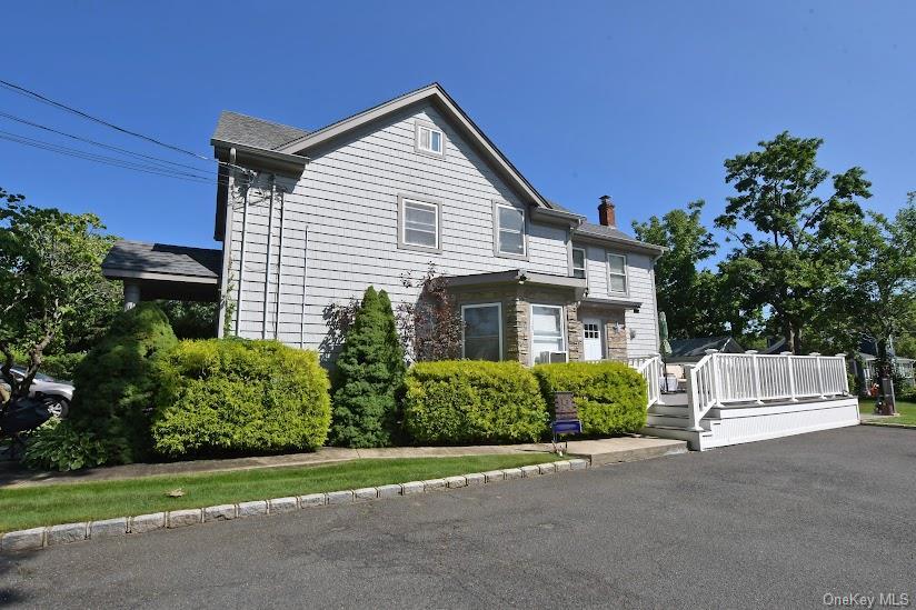 Single Family Marcy Avenue Suffolk County, NY 11901, MLS-1028749-45