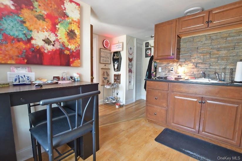 Single Family Marcy Avenue Suffolk County, NY 11901, MLS-1028749-8