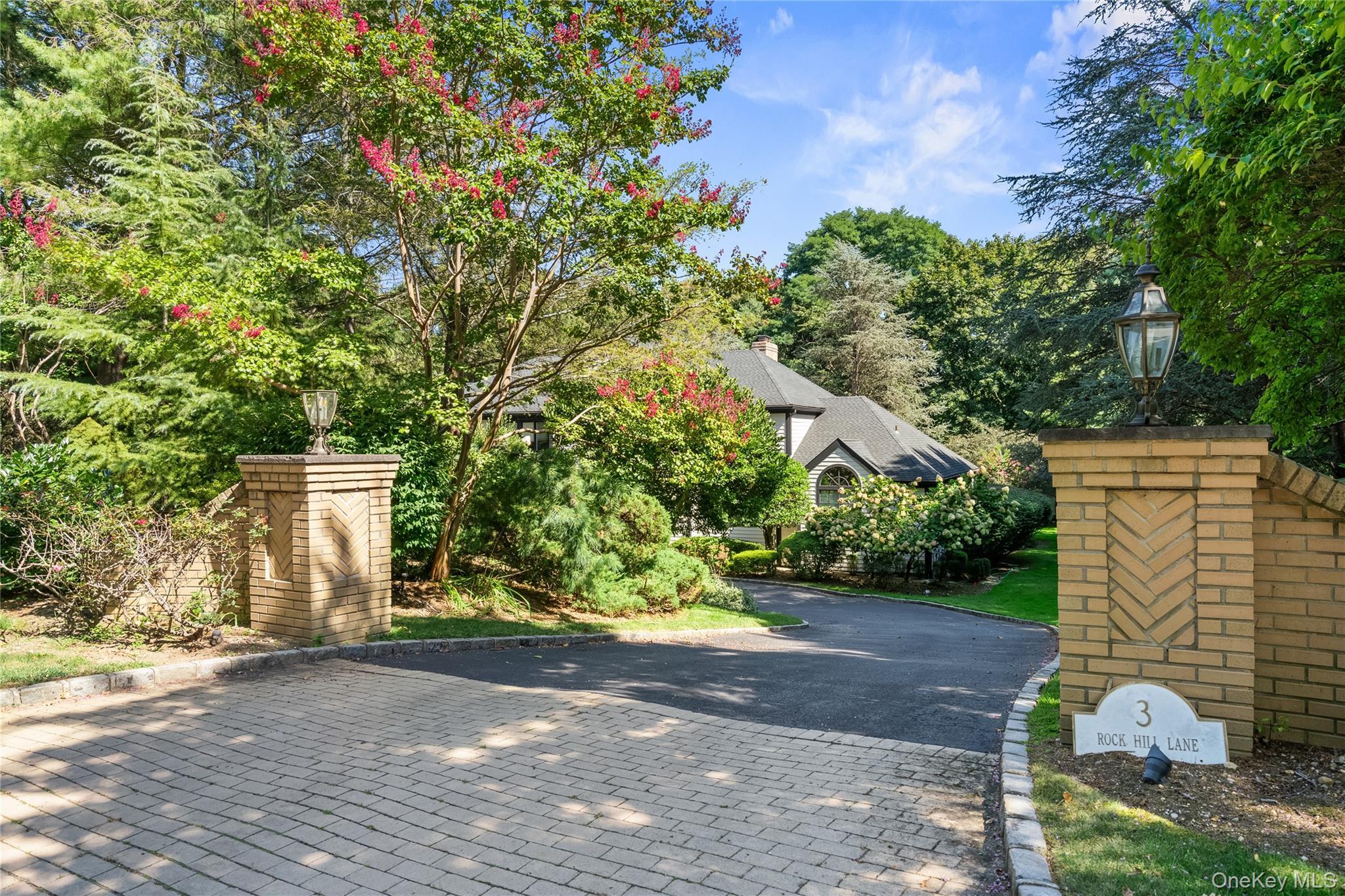 Single Family Rock Hill Lane  Nassau County, NY 11545, MLS-1028751-34